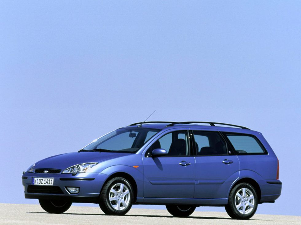 Коврики текстильные "Классик" для Ford Focus I (универсал) 2001 - 2005, черные, 4шт.