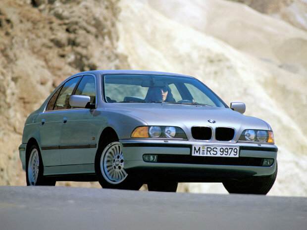 Коврики текстильные "Классик" для BMW 5-Series (седан / E39) 1995 - 2000, темно-серые, 4шт.